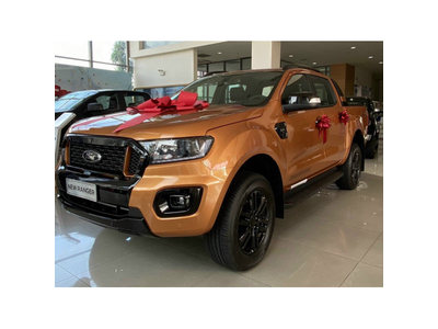 Tại sao Ford Ranger 4 năm liền là xe bán tải bán chạy nhất Việt Nam