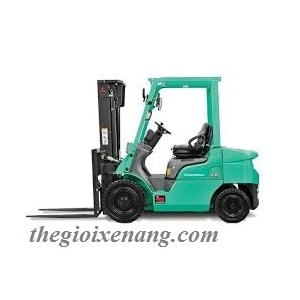 XE NÂNG DẦU CŨ 2500KG - 3M