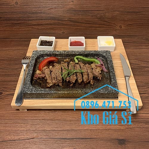 Dĩa đá nóng ăn bò bít tết, bò nướng Nhật Bản có khay gỗ phục vụ