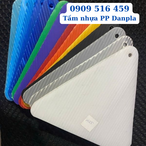 Tấm nhựa màu PP Danpla