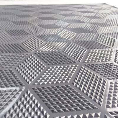 Thảm nhựa trải sàn chống trơn vân kim cương 1.2mx15m DD003 DNG