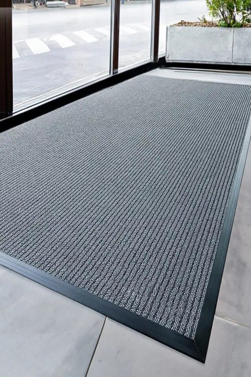 Tấm thảm chùi chân 3M Nomad Carpet Matting lấy bụi giữ nước chống trơn trượt sản xuất theo yêu cầu và bo viền cao su 3M4000 HNO
