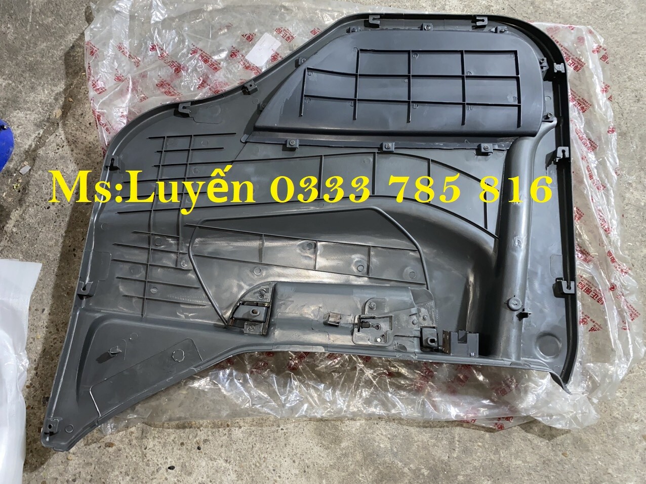 TÁP LI CỬA XE CHENGLONG 507, ĐẦU KÉO H7