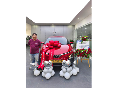 TẤT DUY QUYỀN - NHẬN XE VF5 PLUS