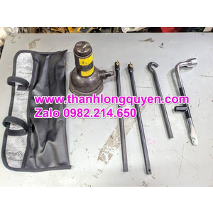 TAY QUAY ĐỘI VÀ KÍCH CON ĐỘI XE INNOVA HILUX