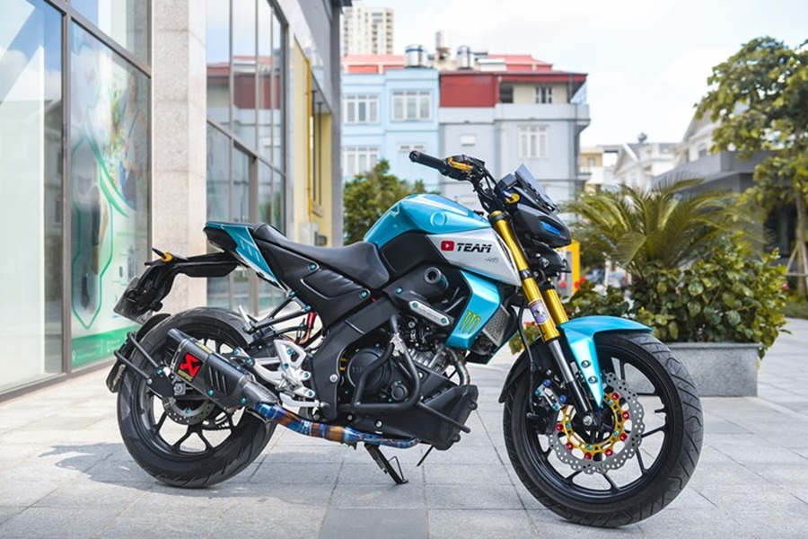 Số lượng tem Decal MT15 trên thị trường vô cùng phong phú