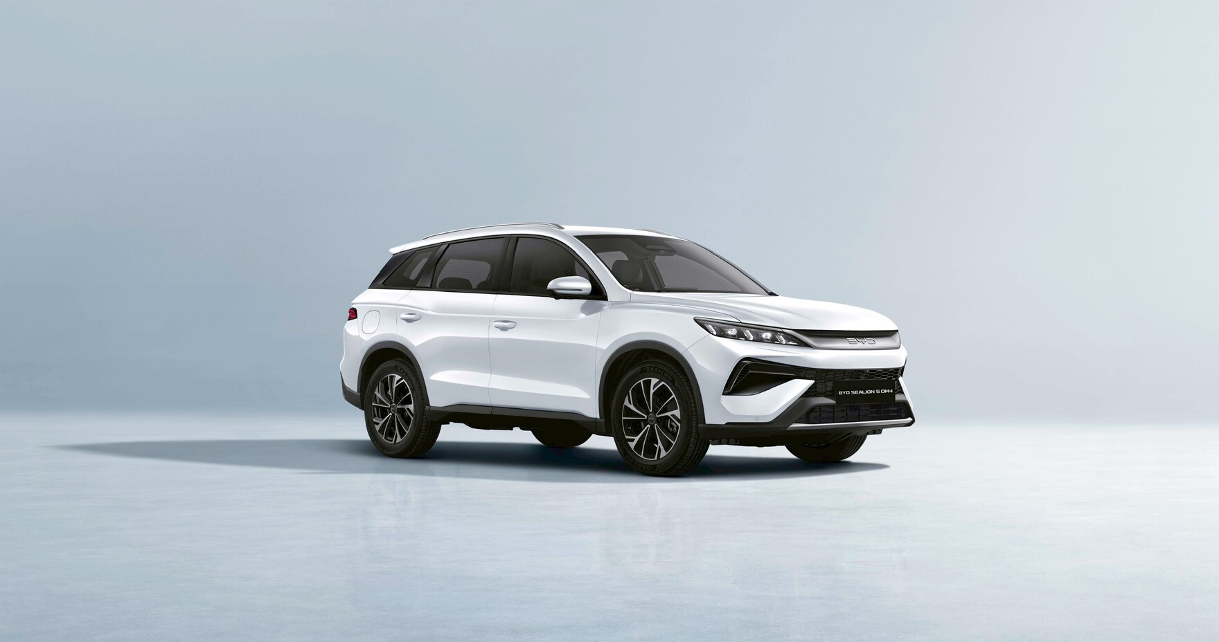 BYD Sealion 5