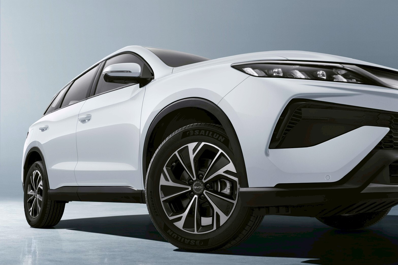 BYD Sealion 5