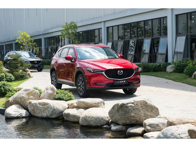 THACO CÔNG BỐ GIÁ BÁN XE MAZDA MÀU SƠN CAO CẤP MỚI