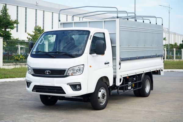 THACO FRONTIER TF2800 - THÙNG MUI BẠT - TẢI TRỌNG 1990 KG
