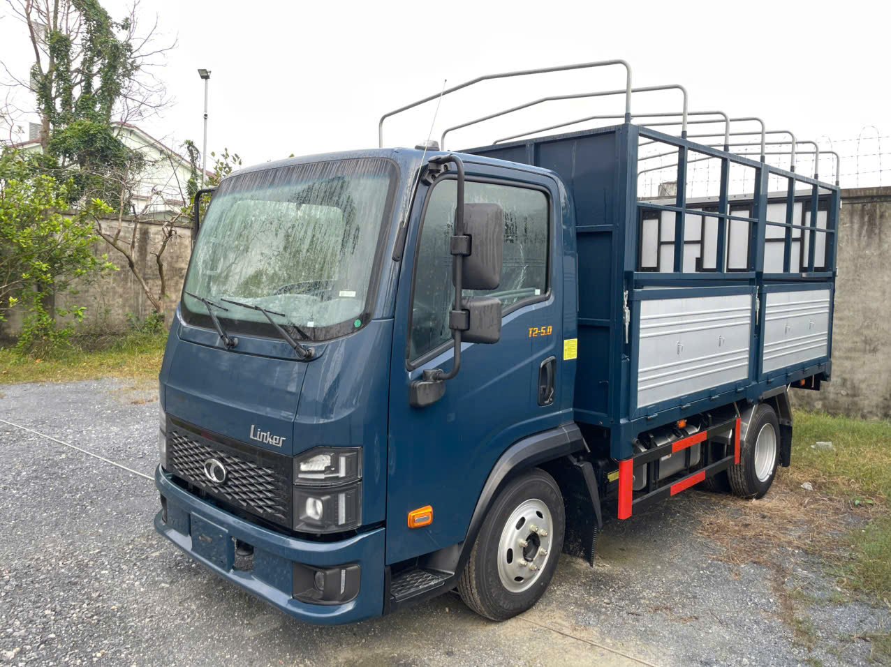 THACO Linker T2-5.0 - Thùng bạt - tải trọng 1.49T/1.99T