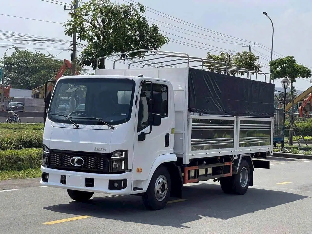 THACO LINKER T2-6.5 - TẢI TRỌNG 1990 - 3490KG - CHIỀU DÀI THÙNG 4.45M