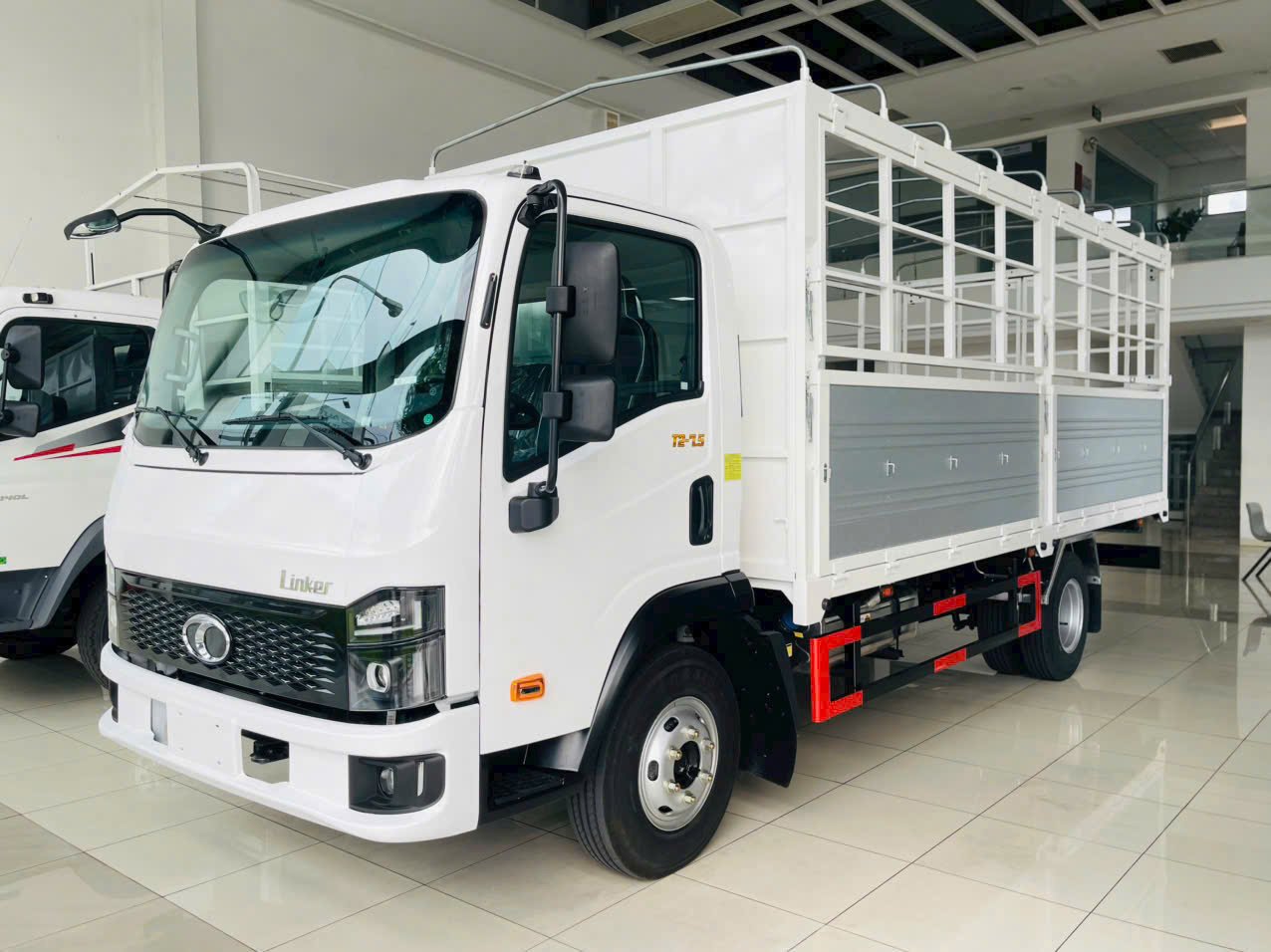 XE TẢI THACO LINKER T2-75 TẢI 3t49 THÙNG DÀI 5m2 MỚI NHẤT