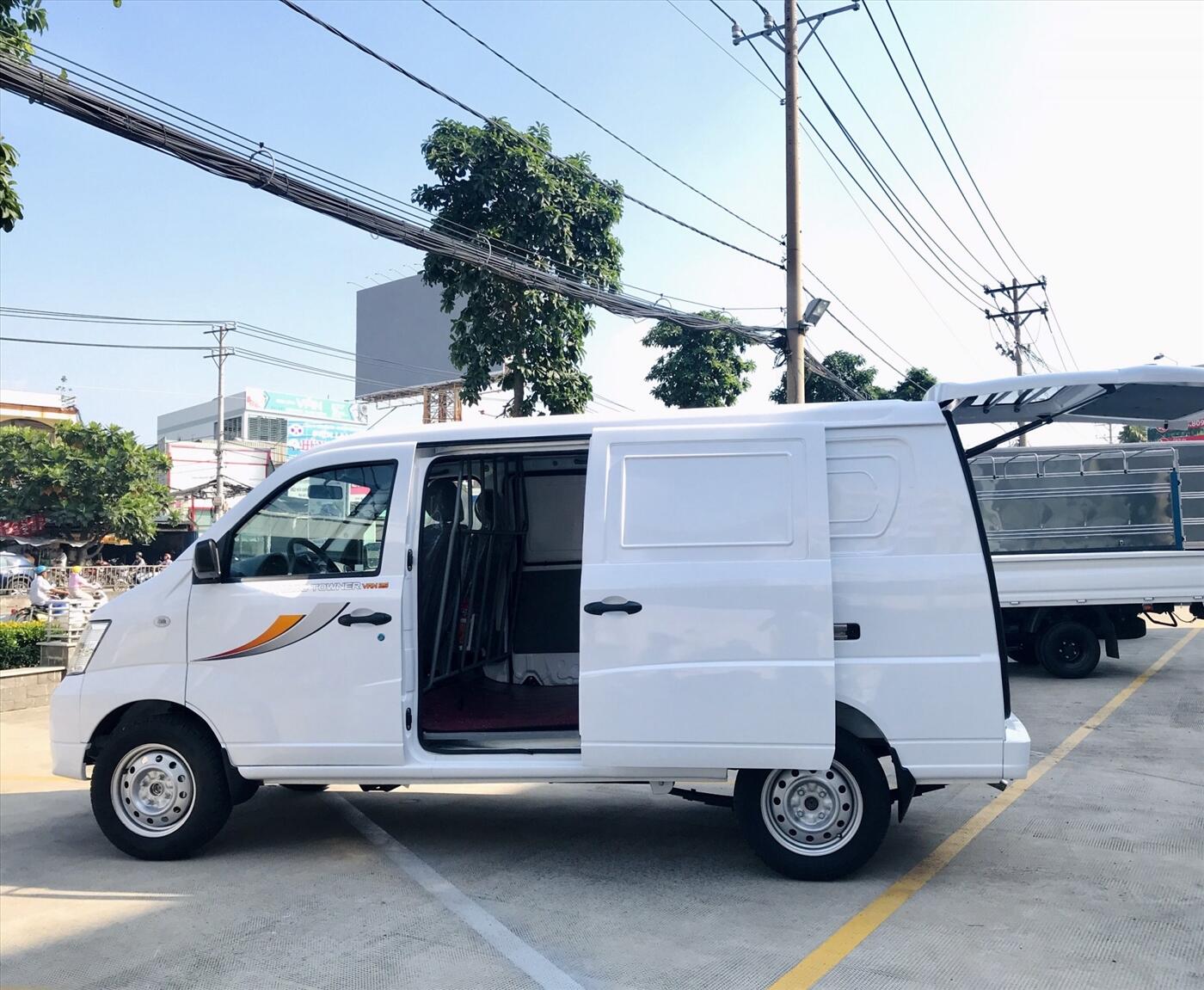 Xe tải Thaco Towner Van 2S - Tải trọng 945kg