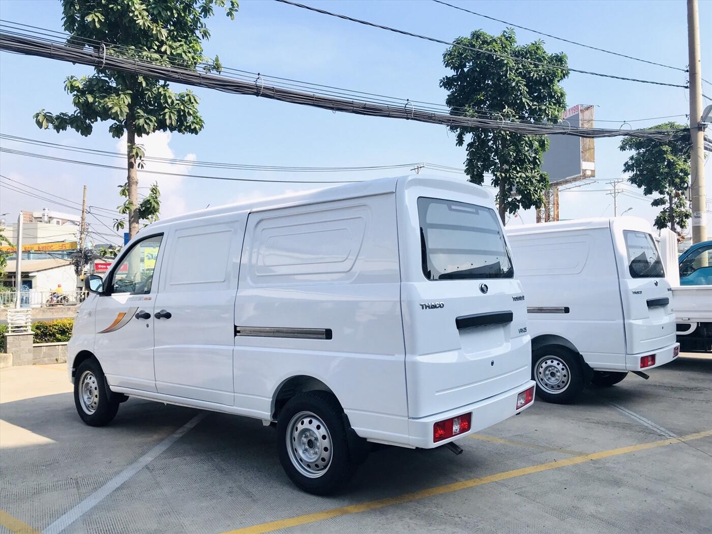 Xe tải Thaco Towner Van 5S - Tải trọng 750kg