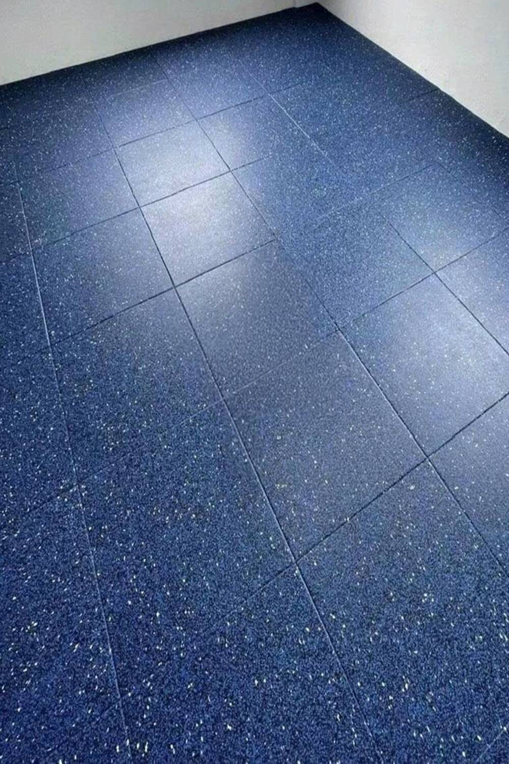 Thảm gạch cao su phòng Gym KT 50cmx50cm - 1mx1m bề mặt phủ thảm EPDF chất lượng cao ML-RUBBER 004