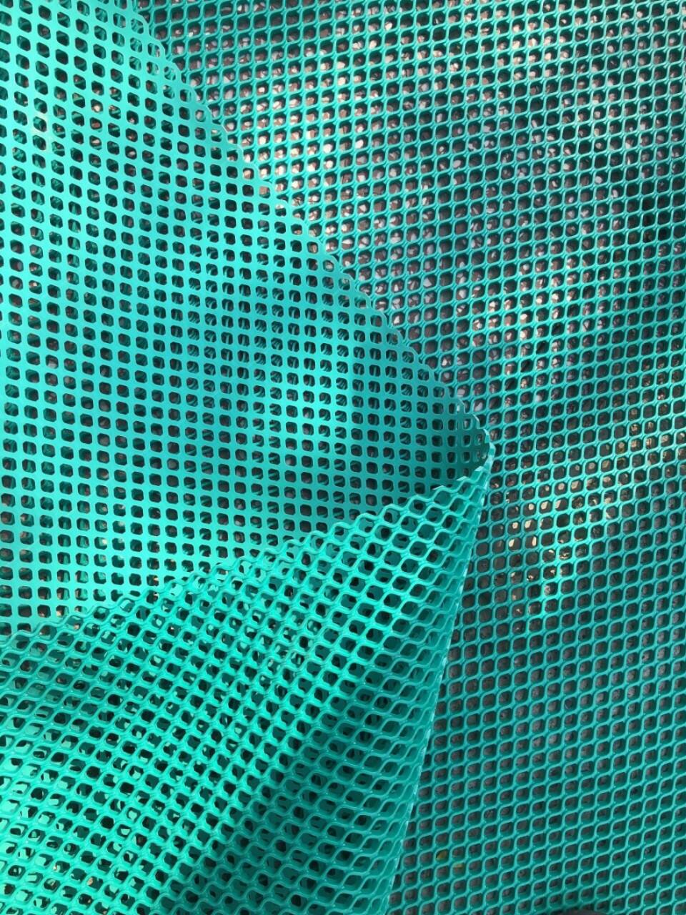 thảm nhựa lưới lót hầm xe