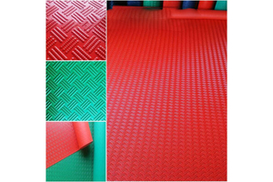 THẢM NHỰA BA QUE