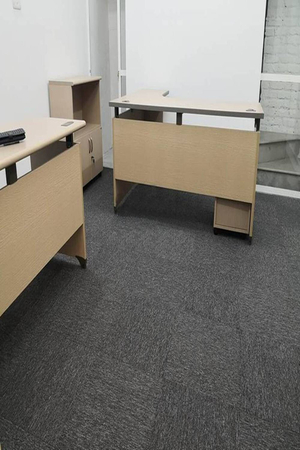 Thảm trải sàn tấm màu trơn đế cao su KT 50cmx50cm TLO-LUMANA HNO