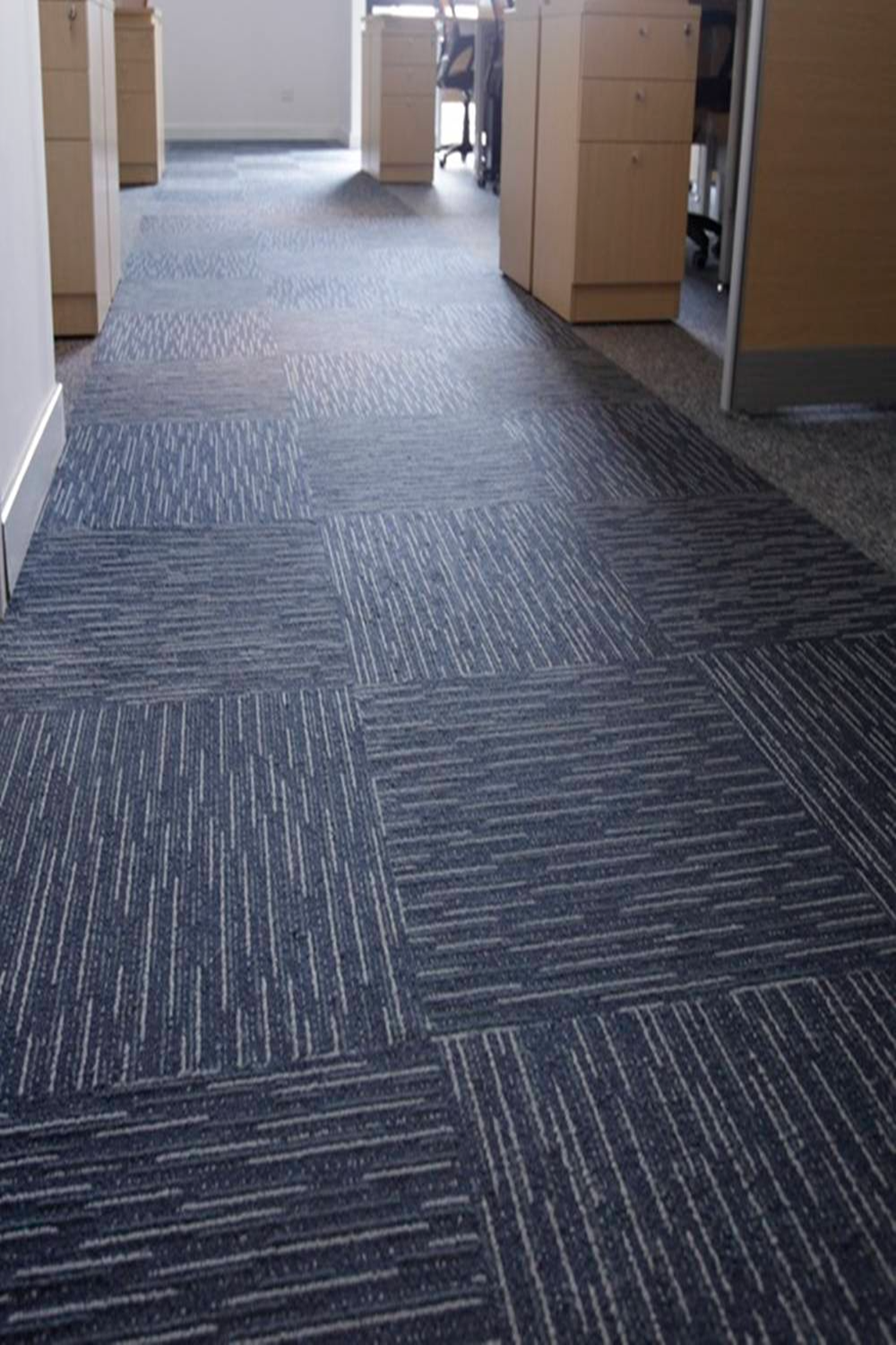 Thảm trải sàn gạch đế cao su KT 50cmx50cm THC-BASIC 04 HNM