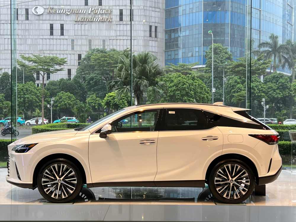 Thân xe Lexus RX 350h premium