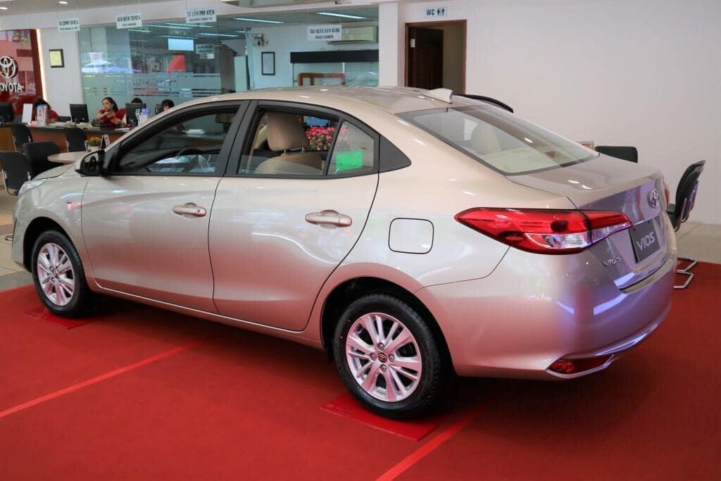 thân xe vios bản e số sàn