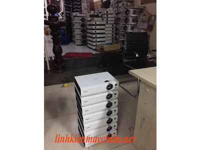 Thay bóng đèn máy chiếu lấy liền