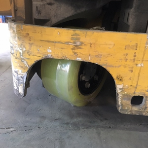Bánh xe nâng điện Komatsu FB18RL-14