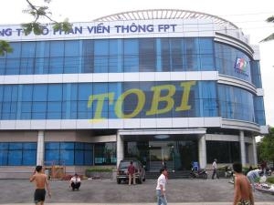 Thi công bảng tên Công ty FPT