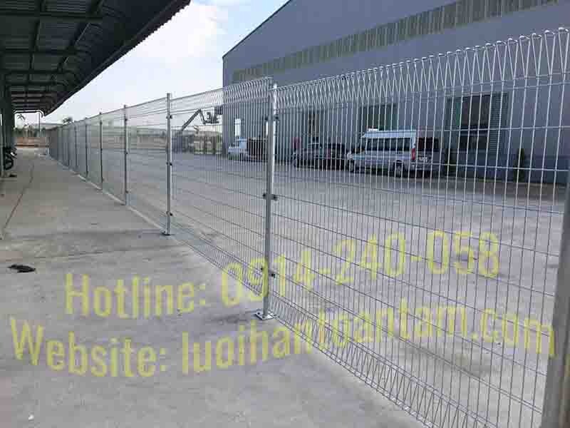Thi Công Hàng Rào Lưới Thép Giá Rẻ Tại Quận 12