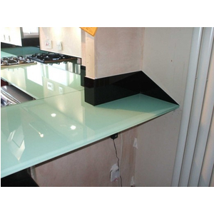 Thi công lắp đặt kính màu ốp mặt bàn bếp tại Quận Gò Vấp, Tp HCM