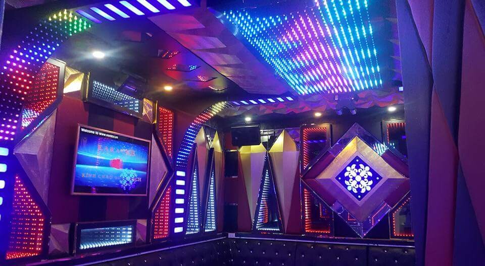 Thiết kế thi công phòng hát karaoke hiện đại tại Quận 7, Tp HCM