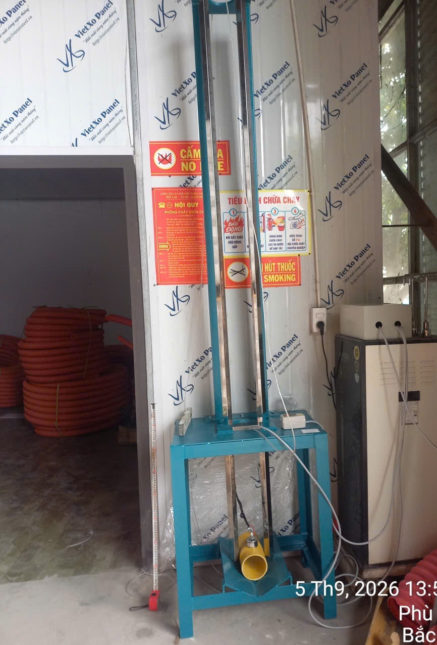 Thiết bị thử độ bền va đạp ống nhựa