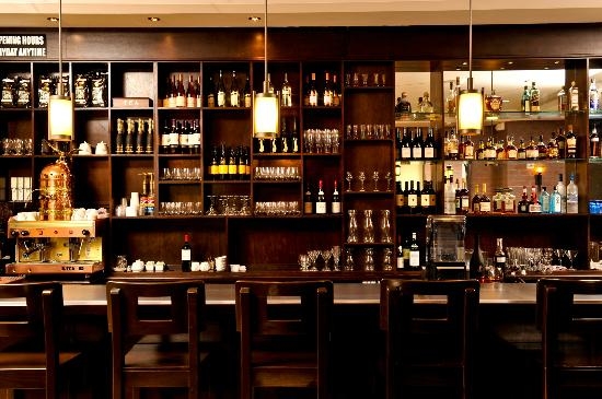 Cách thiết kế quầy bar đẹp cho Quán