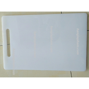 Thớt nhựa nhám có tay cầm