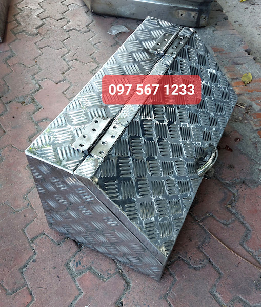 THÙNG ĐỰNG ĐỒ NGHỀ BẰNG INOX CHO XE TẢI - GIAO TOÀN QUỐC