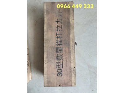 Kích nhổ néo thép 30 tấn