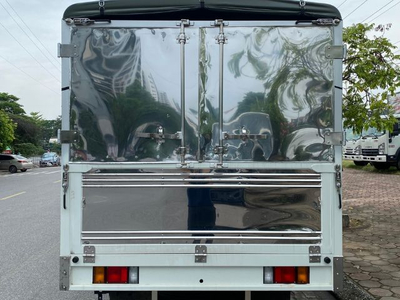 Isuzu 2.7 Tấn – QKR270 – Xe Tải Thùng Mui Bạt Dài 4.4m (QKR77HE5)