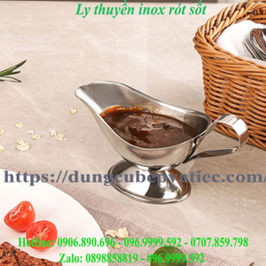 Ly thuyền rót sốt