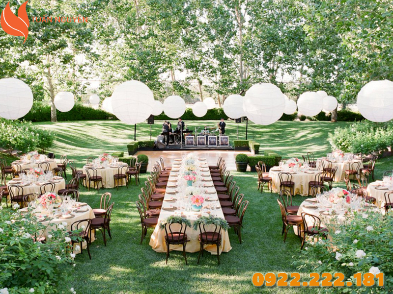 Cho thuê bàn ghế cho tiệc sinh nhật, sự kiện - Tuấn Nguyễn