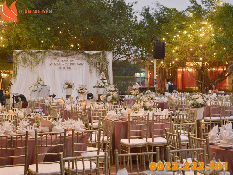 Cho thuê bàn ghế sự kiện - Tuấn Nguyễn