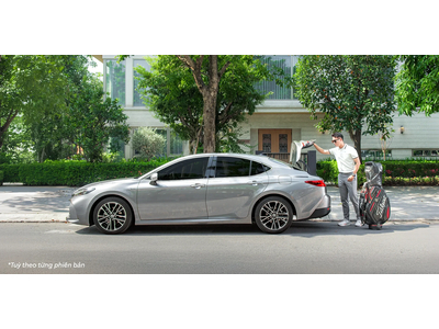 Toyota Camry HEV Premium