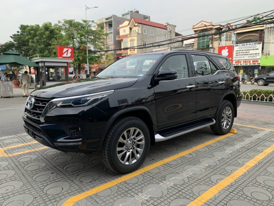 Toyota Fortuner 2.7L 4x2AT