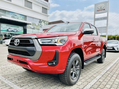 Toyota Hilux 2.4L 4X2 AT 2024
