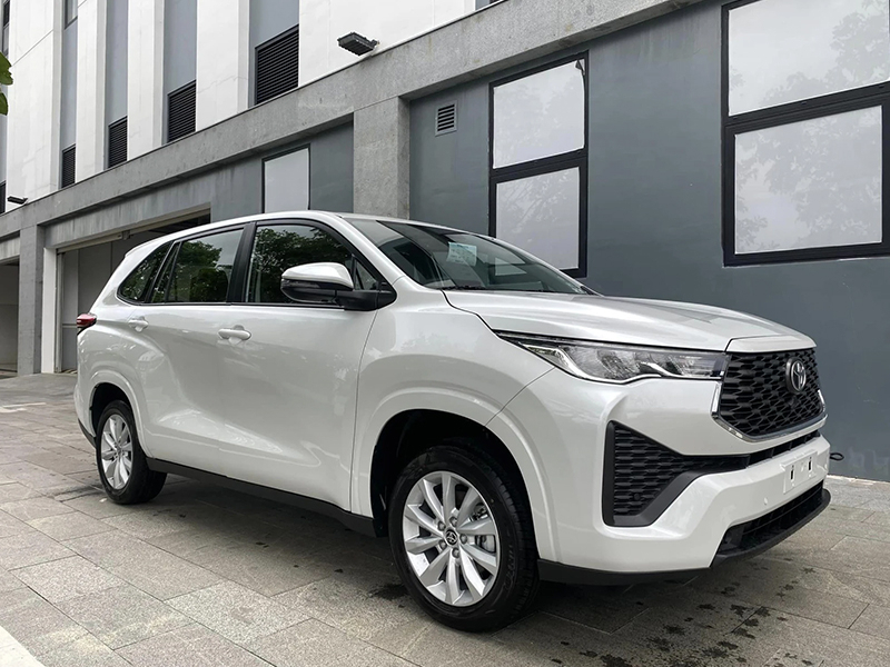 Toyota Innova Cross 2.0G 2026