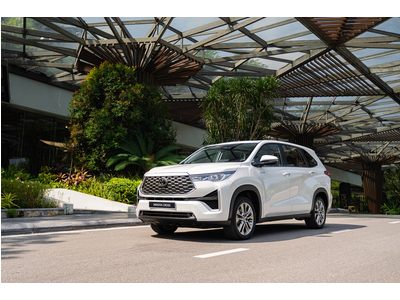 Toyota Innova Cross 2.0HEV