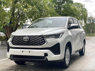 Toyota Innova Cross 2.0V 2026