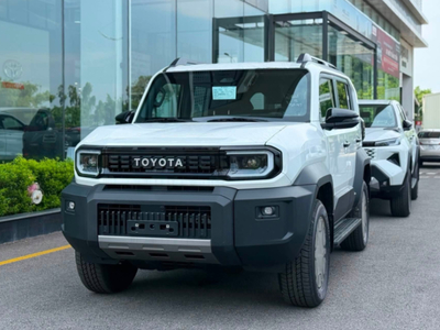 Toyota Land Cruiser FJ