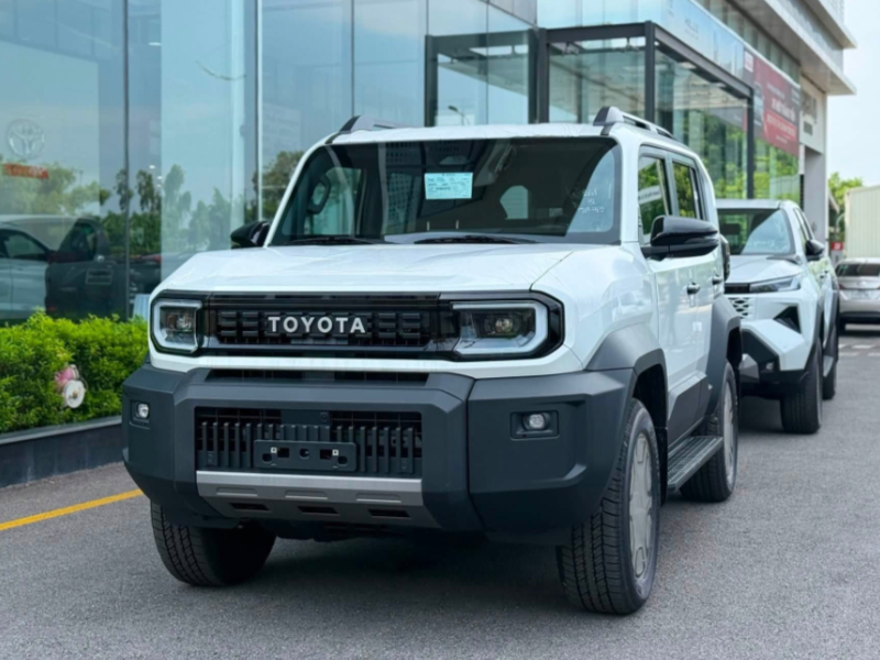 Toyota Land Cruiser FJ