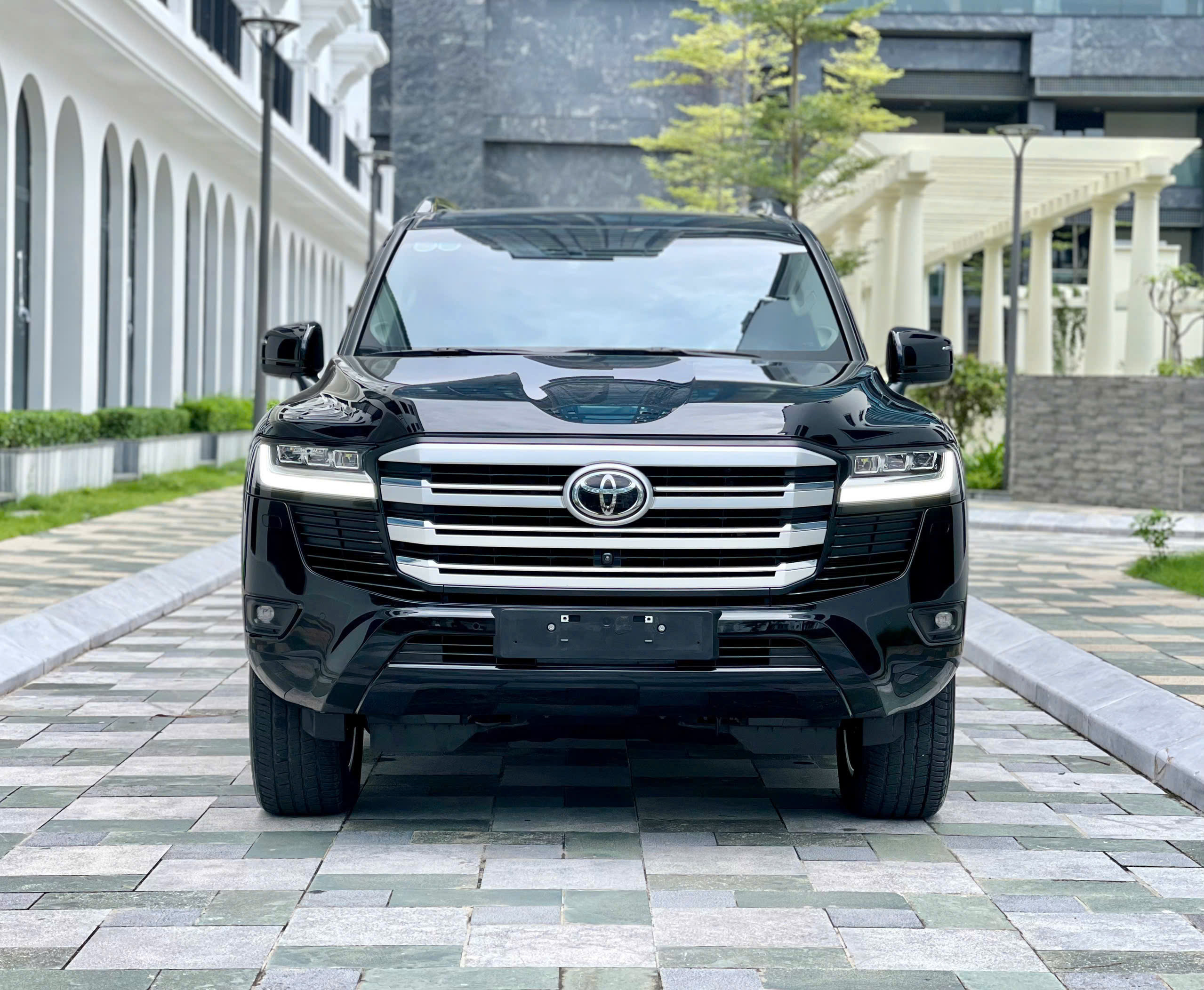 Toyota Landcruiser LC300